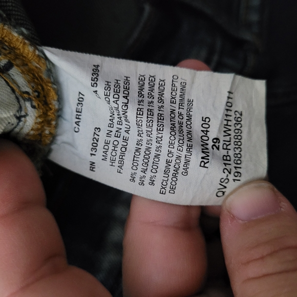 ROCK & REPUBLIC | Asher denim jean shorts jorts - Picture 6 of 6